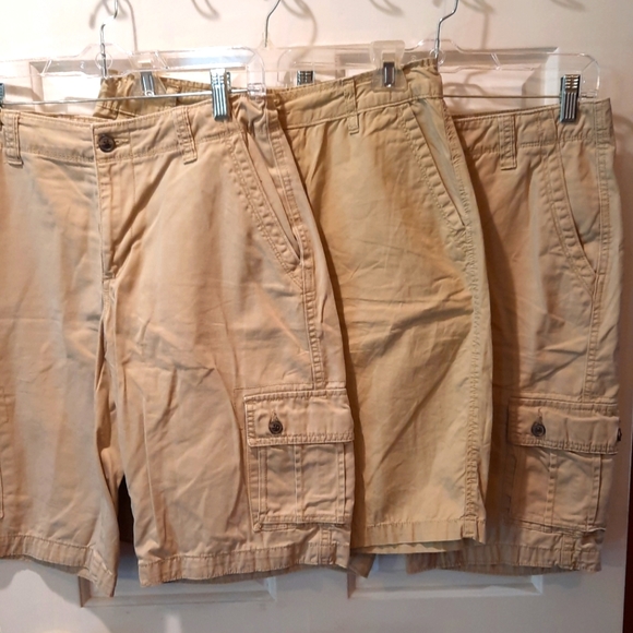 Arizona Jeans Co. size 20 Khaki Shorts, Bundle of 3 - Picture 9 of 9